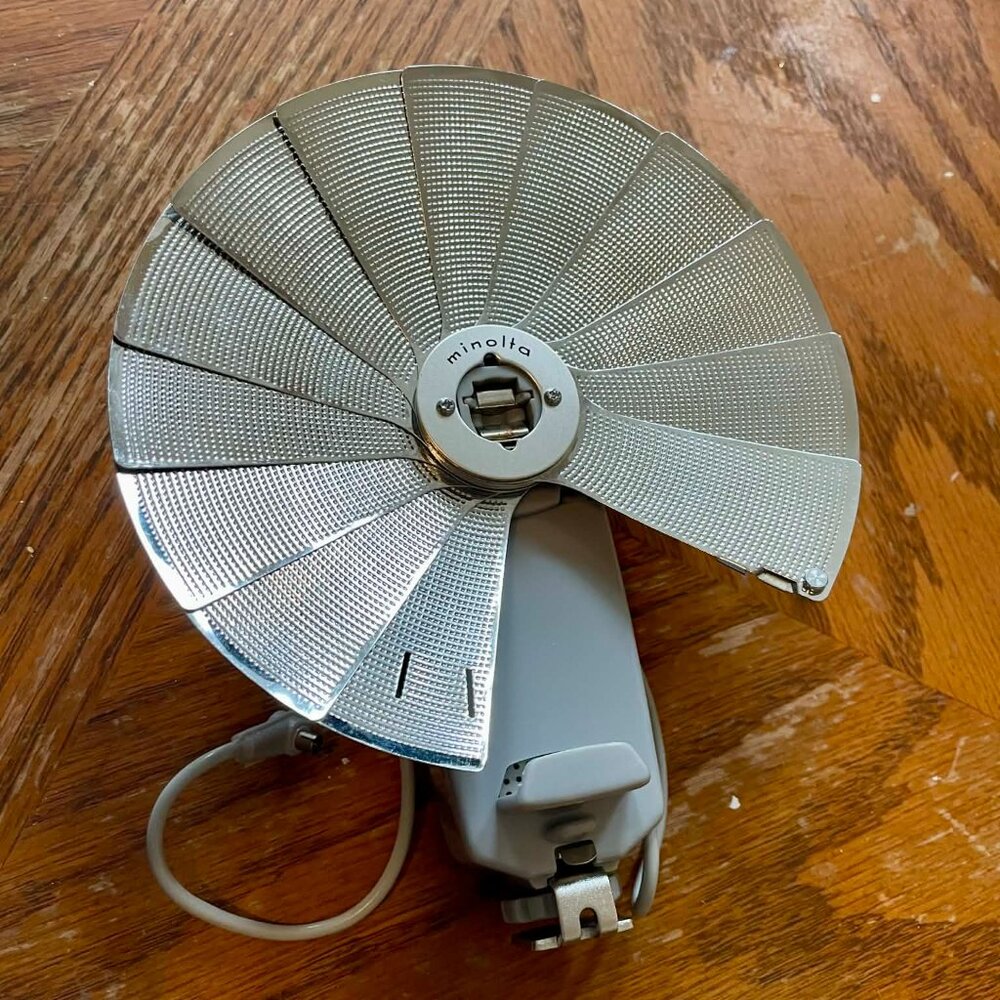 Vintage Minolta Camera Flash with Reflector